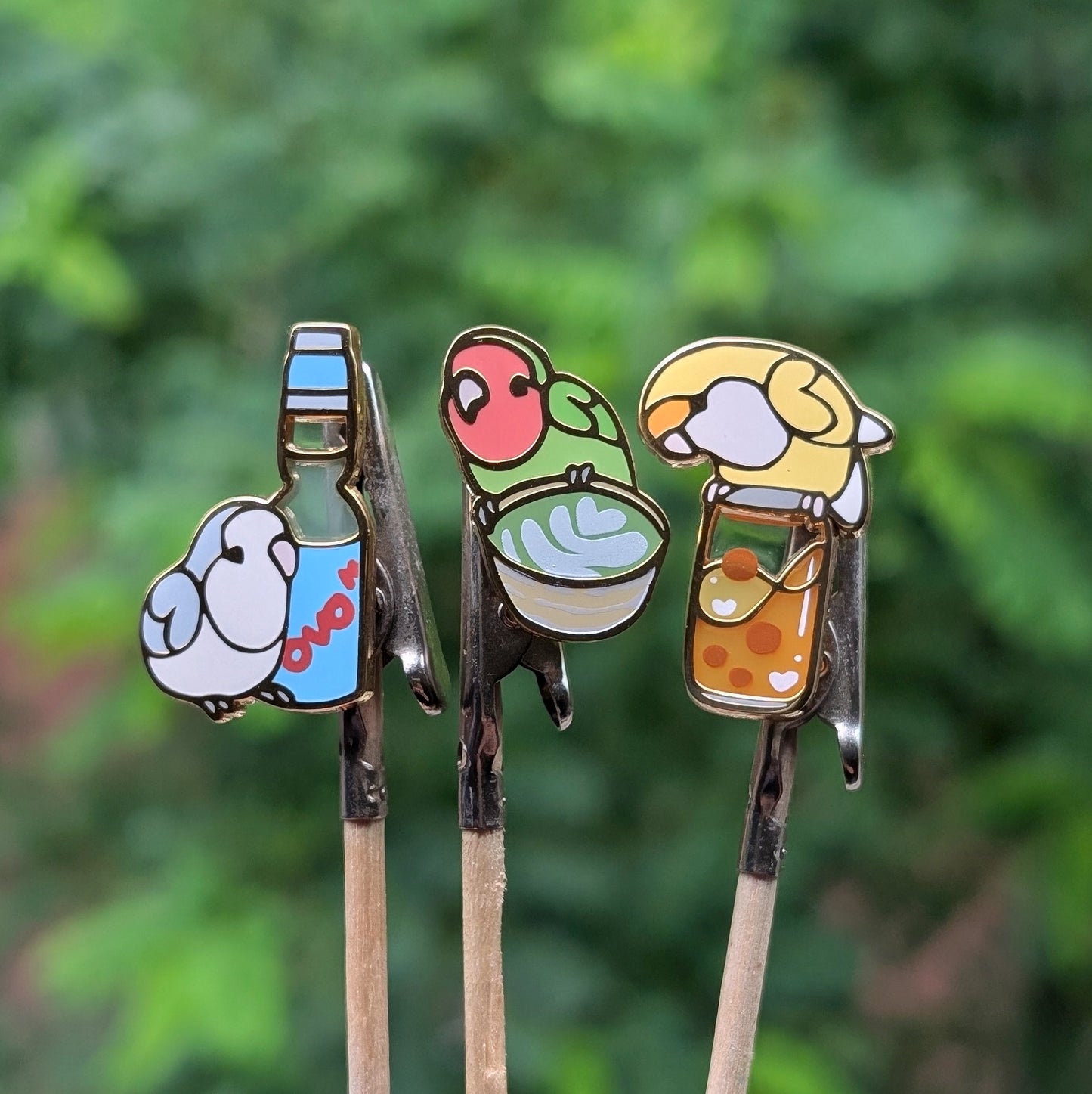 Lovebirds & Drinks Enamel Pins